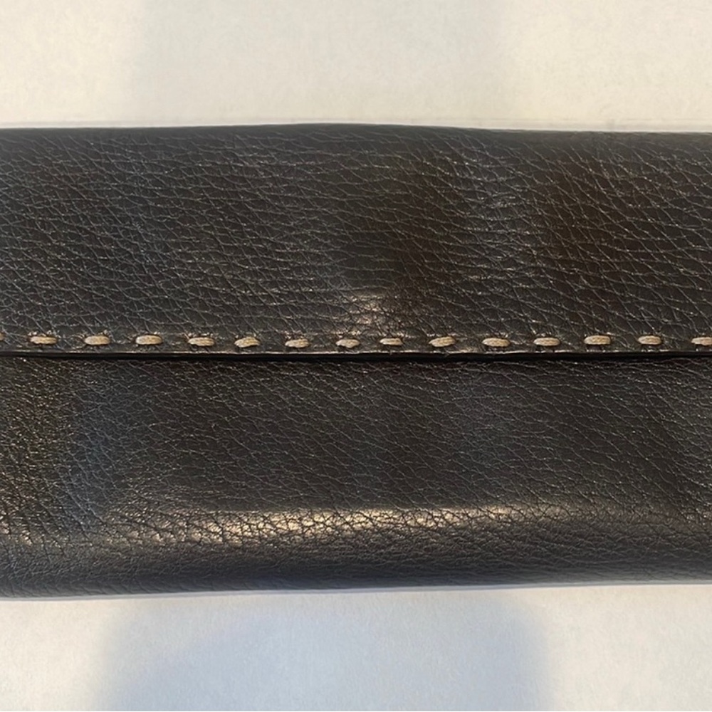 Fendi Selleria Leather Wallet- Offers Welcome💕